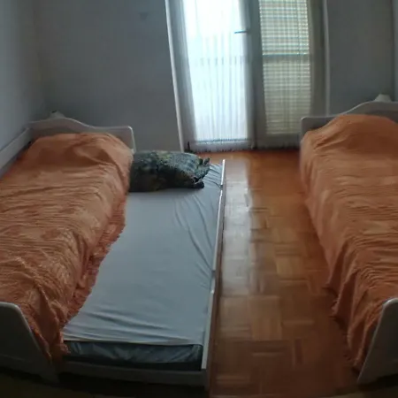 Apartment Darko *