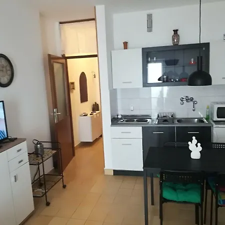 Darko Apartment *